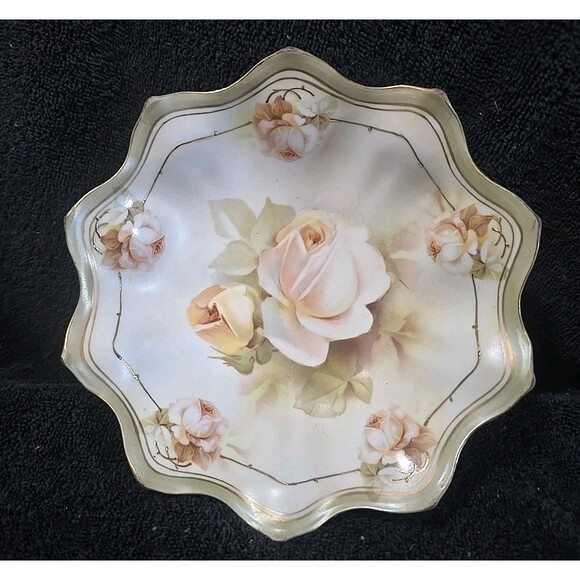 R S Germany Footed Bowl Cream With Rose Pattern - Picture 1 of 4